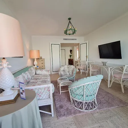 T3 Le President Proche Pinede Appartement Antibes